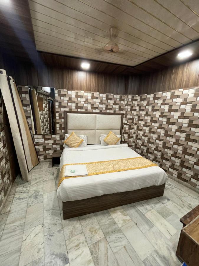 Fabhotel Dm Residency 阿姆利则 外观 照片